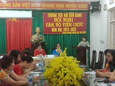 Trường tiểu học Biên Giang tổ chức thành công Hội nghị CB,CC,VC